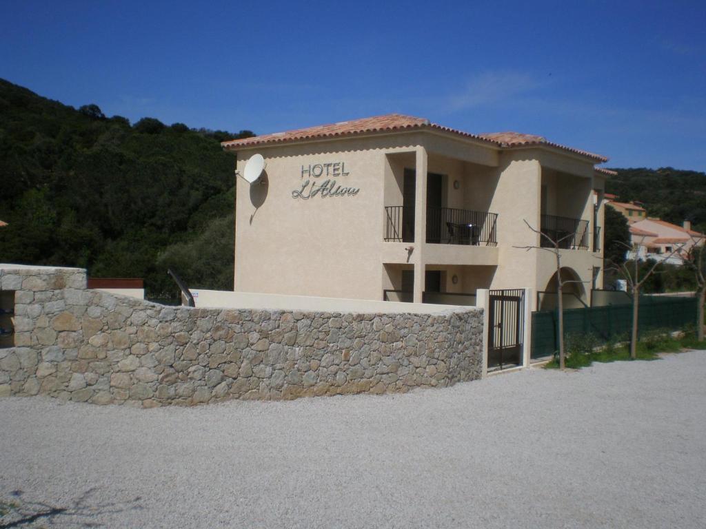 Hotel L'Alivu Galeria  Exterior foto